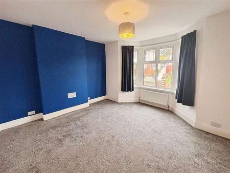 Fairwater Grove East, Cardiff, CF5 - Photo 4