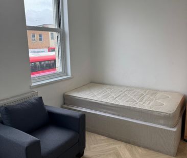 Studio Flat, Denmark Hill, SE5 - Photo 3