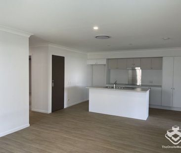 2 Brand New 3 Bed Duplex - Photo 4