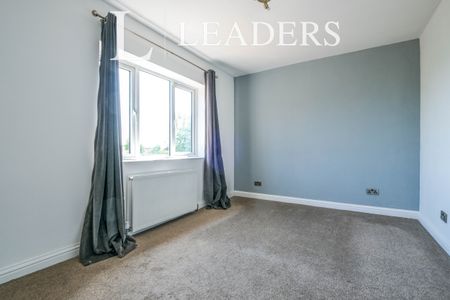 3 bedroom house to rent Brinkhill Crescent, NG11 - Photo 5