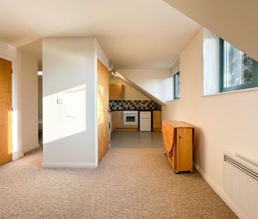 1 bedroom flat to rent - Photo 4