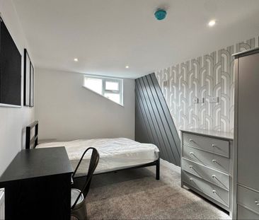 Room 6, Angerstein Road, Portsmouth - Photo 6