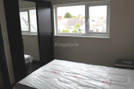 4 bedroom duplex to rent - Photo 2