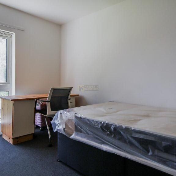 5 bedroom terraced house to rent - Photo 1