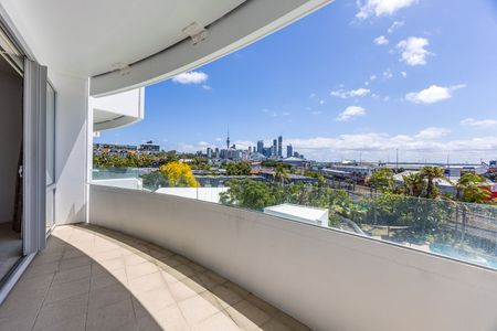 Luxury Living at 404/88 The Strand - Your Urban Oasis Awaits! - Photo 5