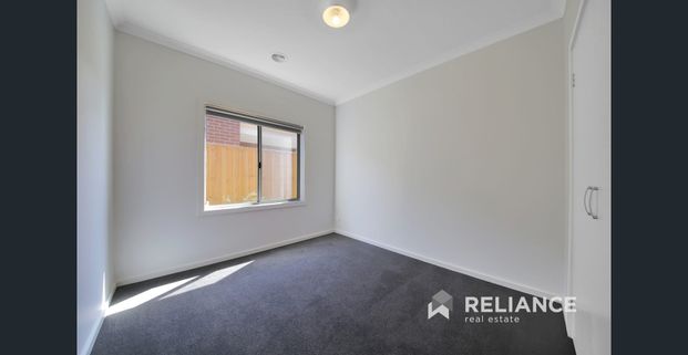 Lovely Home! - Photo 1