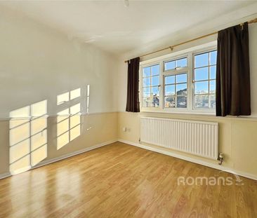2 bedroom coach house to rent - Photo 3