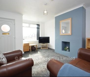 2 Bedroom Properties in Hyde Park - Photo 6