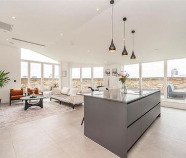 3 bedroom flat to rent - Photo 1