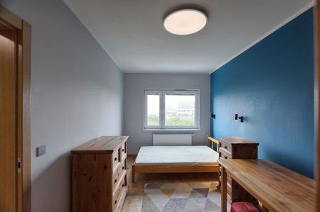 Mieszkanie 2 -pokojowe z balkonem i parkingiem - Zdjęcie 3