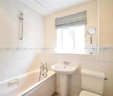 2 bedroom apartment to rent - Photo 6