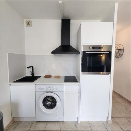 1 pièce - Meublé - 19,3 m² - 1er étage - Colocation non autorisée - Photo 3