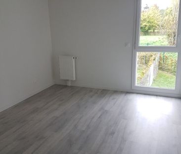 Location Appartement 3 pièces 64m² MONT ST AIGNAN 76130 - Photo 3