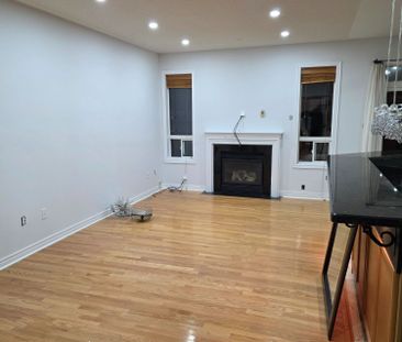 For Lease - 91 Trailside Walk, Brampton, Ontario - Photo 4