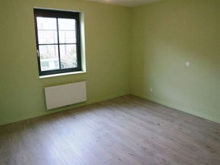 Appartement gelegen op de 1e verdieping in het centrum van 's-Gravenwezel - Foto 4