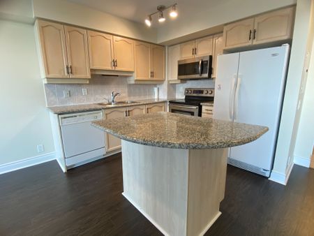 For Lease - 80 Harrison Garden Boulevard Unit# 923, Toronto, Ontario - Photo 3