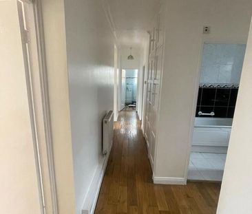 Room in a Shared Flat, Oliver House, SW8 - Photo 6