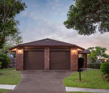 2 Coolcorra Ct, Carindale QLD 4152 - House For Rent | Domain - Photo 2