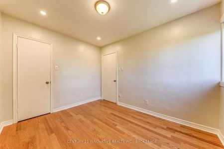 For Lease - 886 Brimorton Drive Unit# Main, Toronto, Ontario - Photo 5