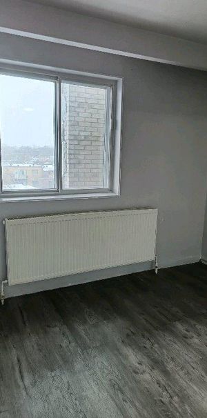 logement à louer 21/2 poêle, frigo inclus. chauffage électricité et eau chaude inclus. Pas d'animaux - Photo 1