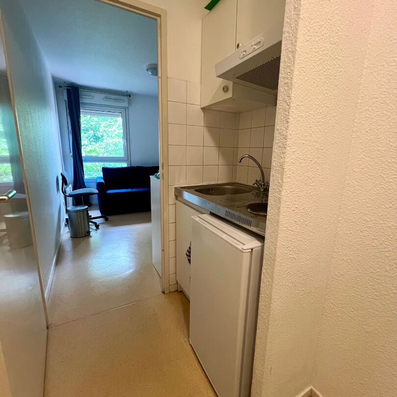 Appartement Courbevoie 1 pièce(s) 18 m2 - Photo 1