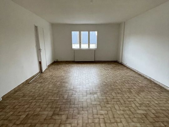 Location Appartement 3 pièces 85 m2 à Saint-Quentin - Photo 1