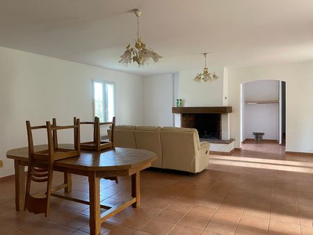 Location maison 4 pièces, 110.42m², Draguignan - Photo 2