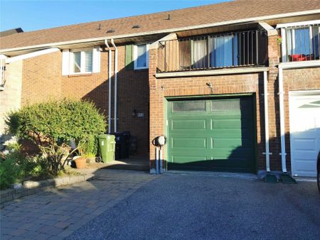 For Lease - 75 Ecclesfield Drive, Toronto, Ontario - Photo 2