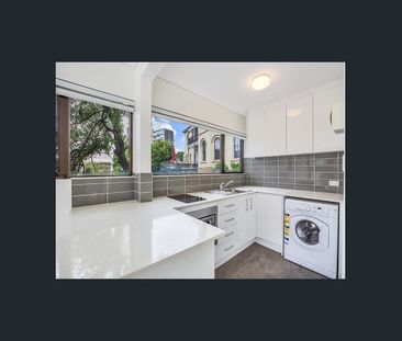 MODERN STUDIO WITH PRIVATE TERRACE & LEAFY OUTLOOK! - Photo 2