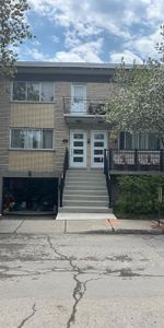 Anjou 4 1/2 rénové, haut de triplex détaché - Photo 3