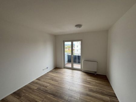Pronájem bytu 1+kk 27 m2 - Fotografie 2