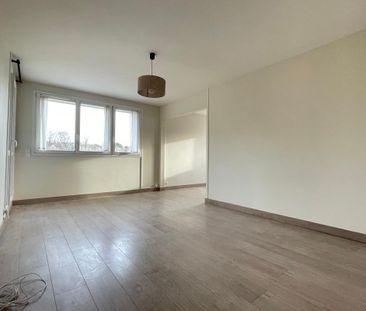 Location Appartement 4 pièces 73m² ST MICHEL SUR ORGE 91240 - Photo 1