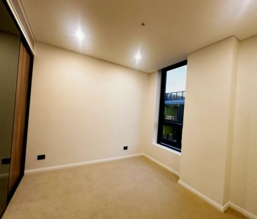 3 bed 2 bath - Photo 1