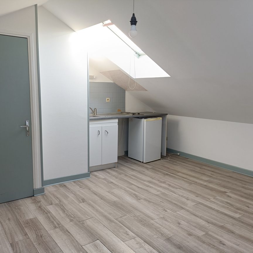 Location Appartement 1 pièce 10m² REIMS 51100 - Photo 1