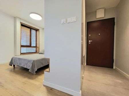 Świetnie urządzona kawalerka z komórką i garażem 34.18 m² - Photo 3