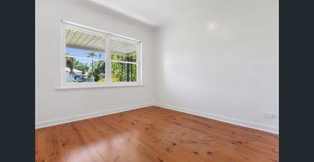 Find space: where family living meets coastal convenience - Photo 3