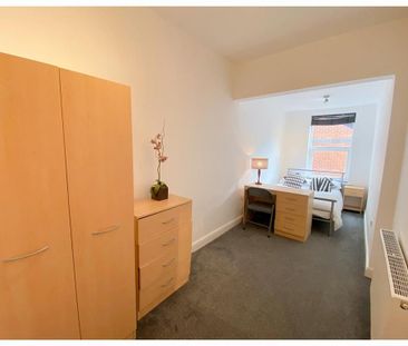 3 bedroom house share to rent - Photo 1