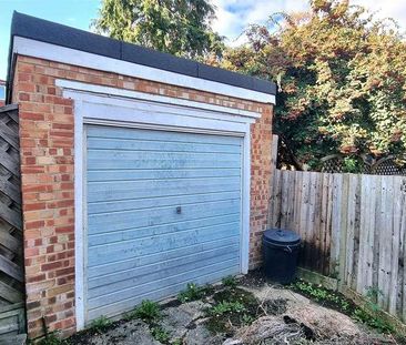 Maxwell Gardens, Orpington, Kent, BR6 - Photo 6