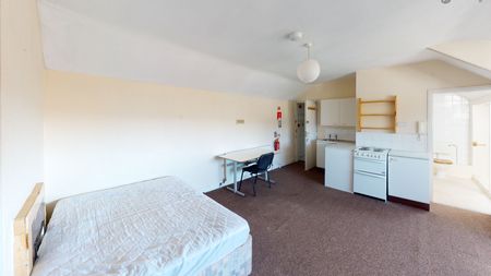 Student Properties to Let - Photo 2