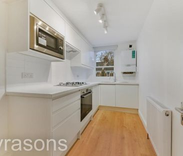 3 bedroom flat to rent - Photo 5