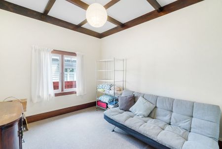 A Gem in Eden, Available Fully Furnished - Photo 2