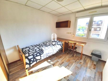 ILLKIRCH GRAFFENSTADEN - STUDIO MEUBLE - 14m² - Photo 2