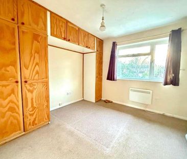 Statham Court, Bracknell, Berkshire, RG42 - Photo 5