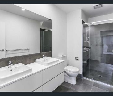 Modern Comfort, Space & Style in Harmony Estate - Photo 5