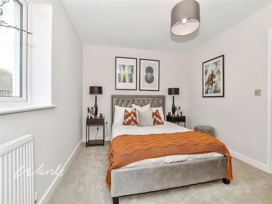3 bedroom detached house to rent - Photo 1