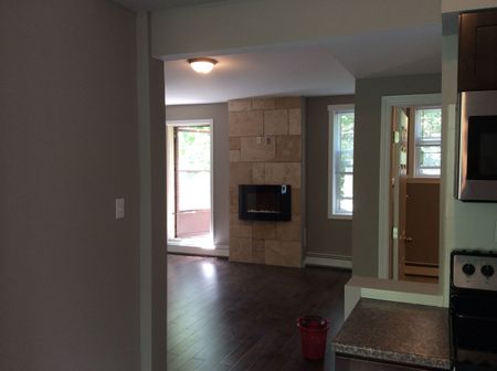 For Lease - 1 Waverly Place Unit# 6, London East, Ontario - Photo 2