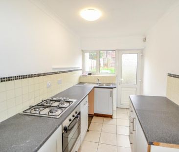 2 bedroom terraced house to rent - Photo 3