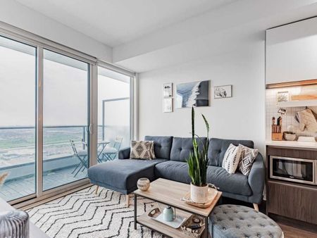 For Lease - 5 Buttermill Avenue Unit# 5206, Vaughan, Ontario - Photo 3