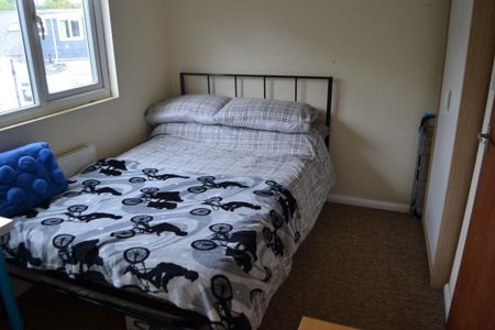 5 bedroom house to rent - Photo 2