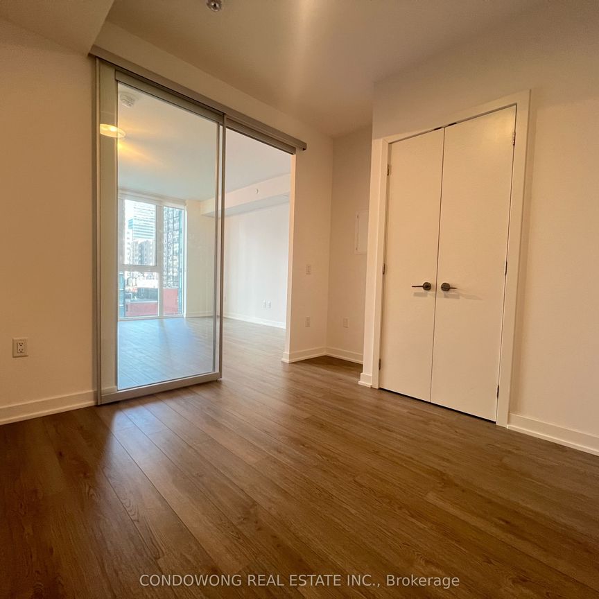 357 King Street W #1104 - Photo 1